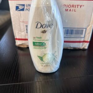 Go Fresh Body Wash - White